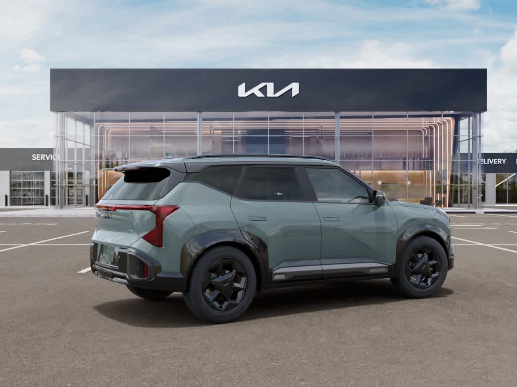 2027 Kia Seltos photo 6 of 27