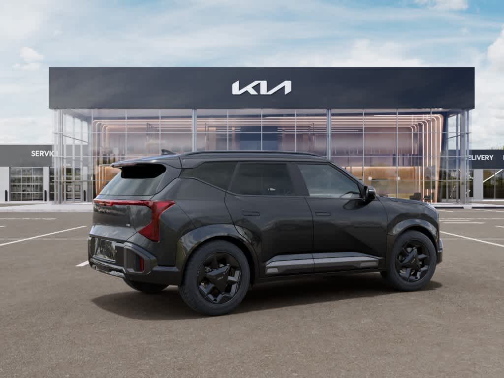 2027 Kia Seltos photo 6 of 27