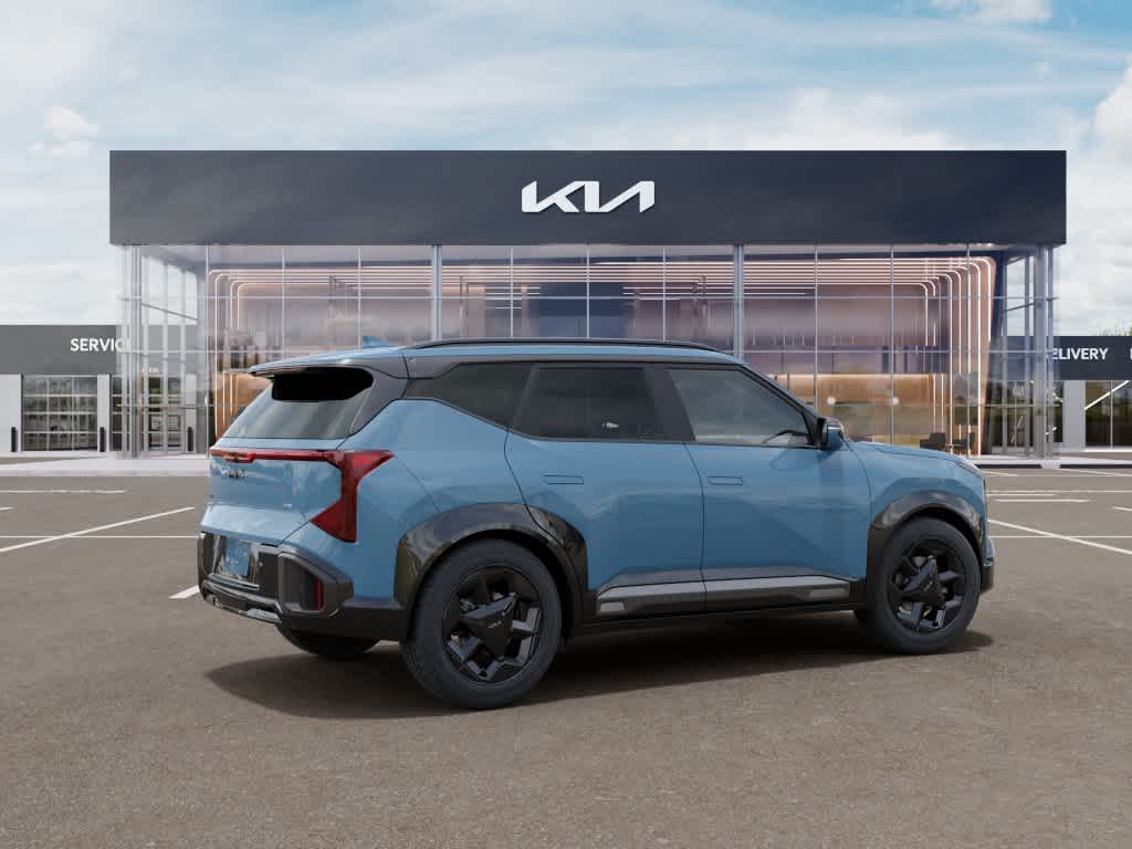 2027 Kia Seltos photo 6 of 27