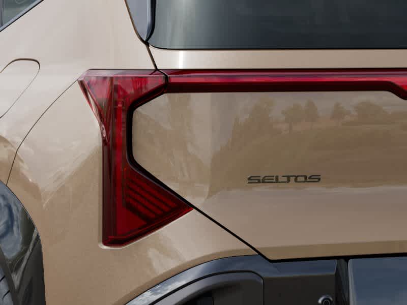 2027 Kia Seltos photo 11 of 27