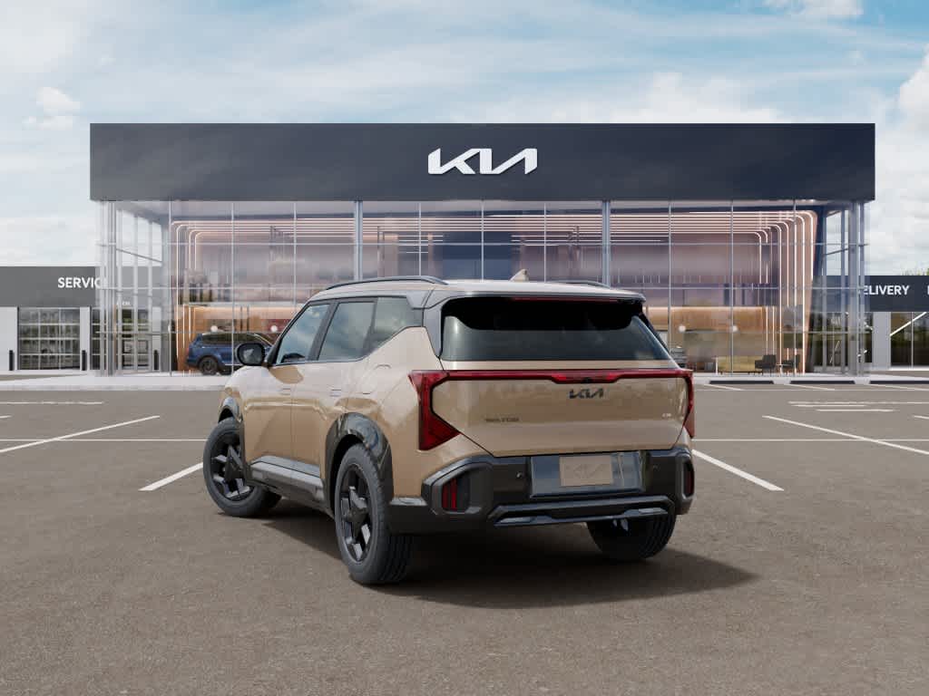 2027 Kia Seltos photo 4 of 27