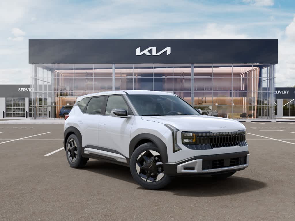 2027 Kia Seltos photo 8 of 27
