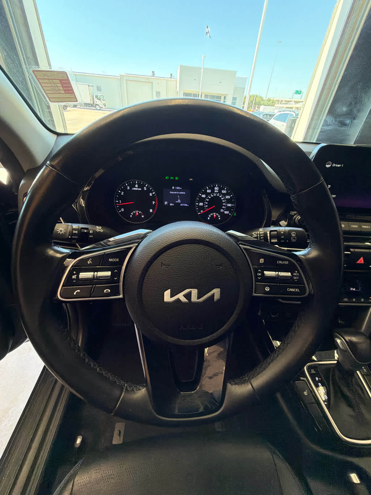 2022 Kia Seltos photo 13 of 34