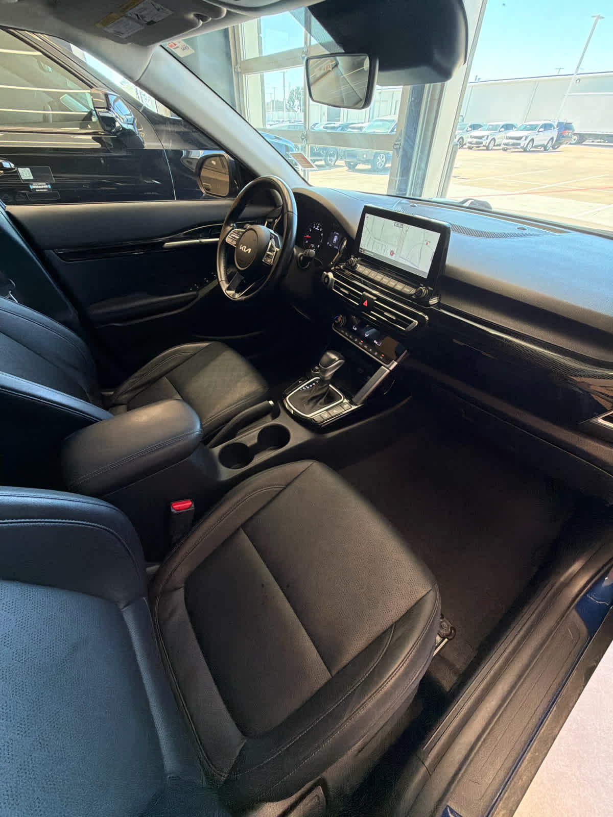 2022 Kia Seltos photo 31 of 34