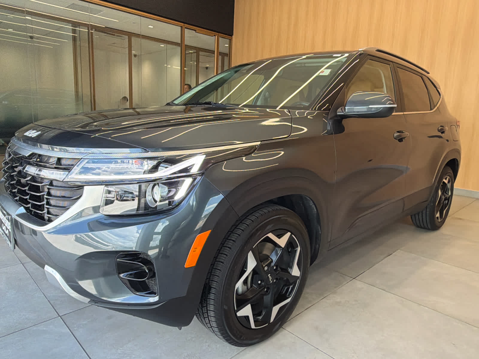 2024 Kia Seltos EX Gravity Gray at HGreg Houston