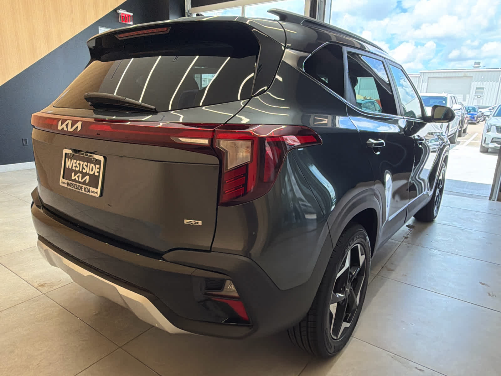 2024 Kia Seltos EX Gravity Gray at HGreg Houston