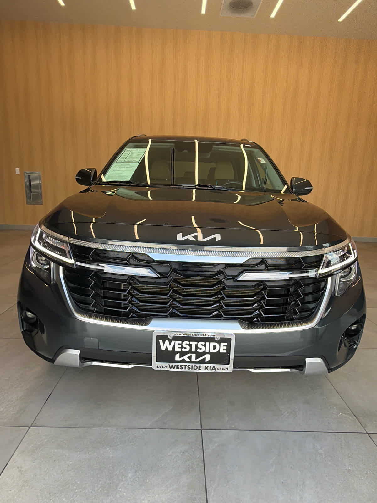 2024 Kia Seltos EX Gravity Gray at HGreg Houston