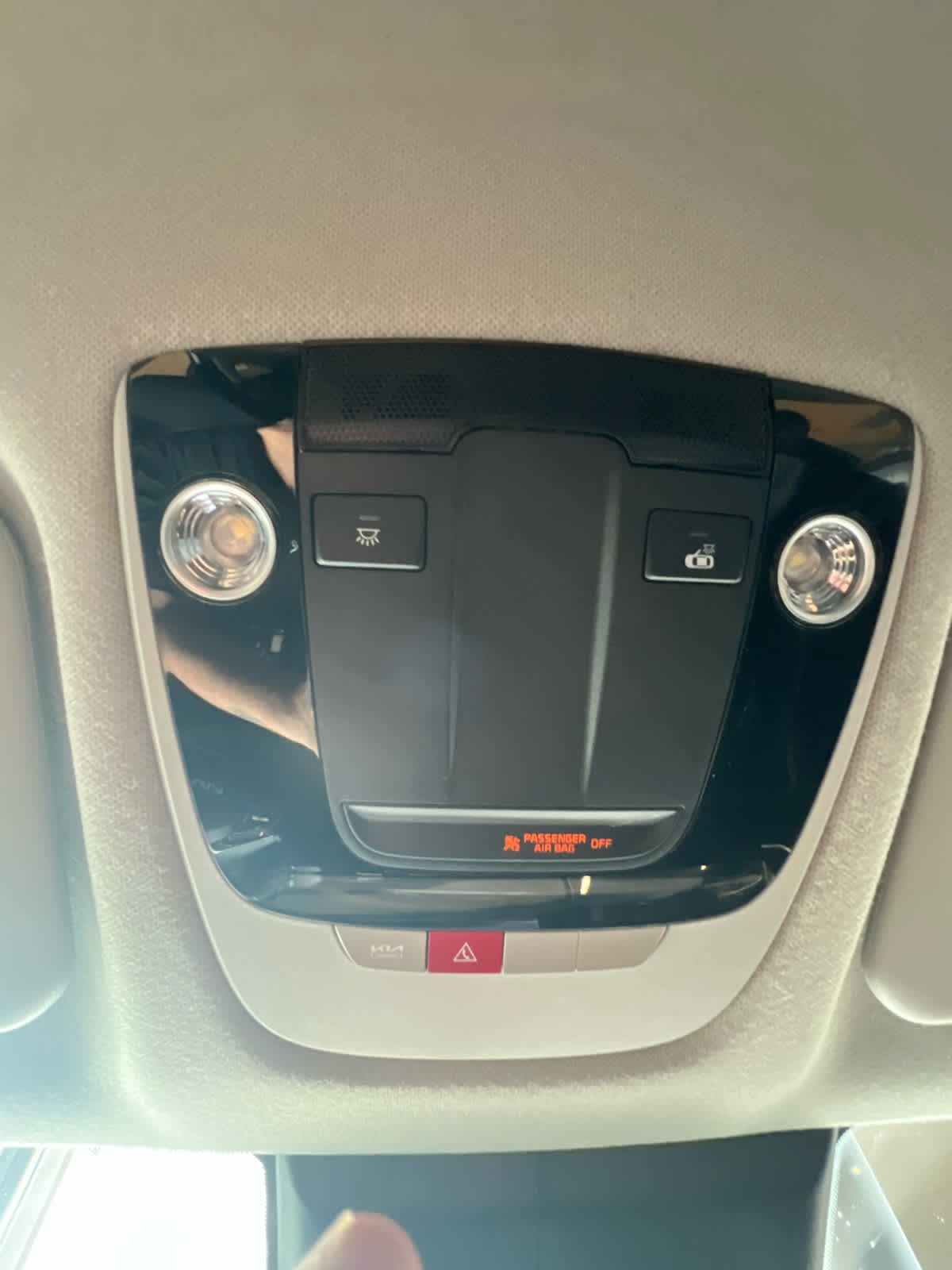 2024 Kia Seltos S Clear White/Black Roof at Beck & Masten Kia