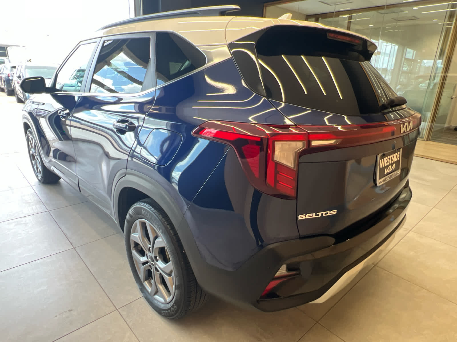 2024 Kia Seltos S Dark Ocean Blue/White Roof at Beck & Masten Kia