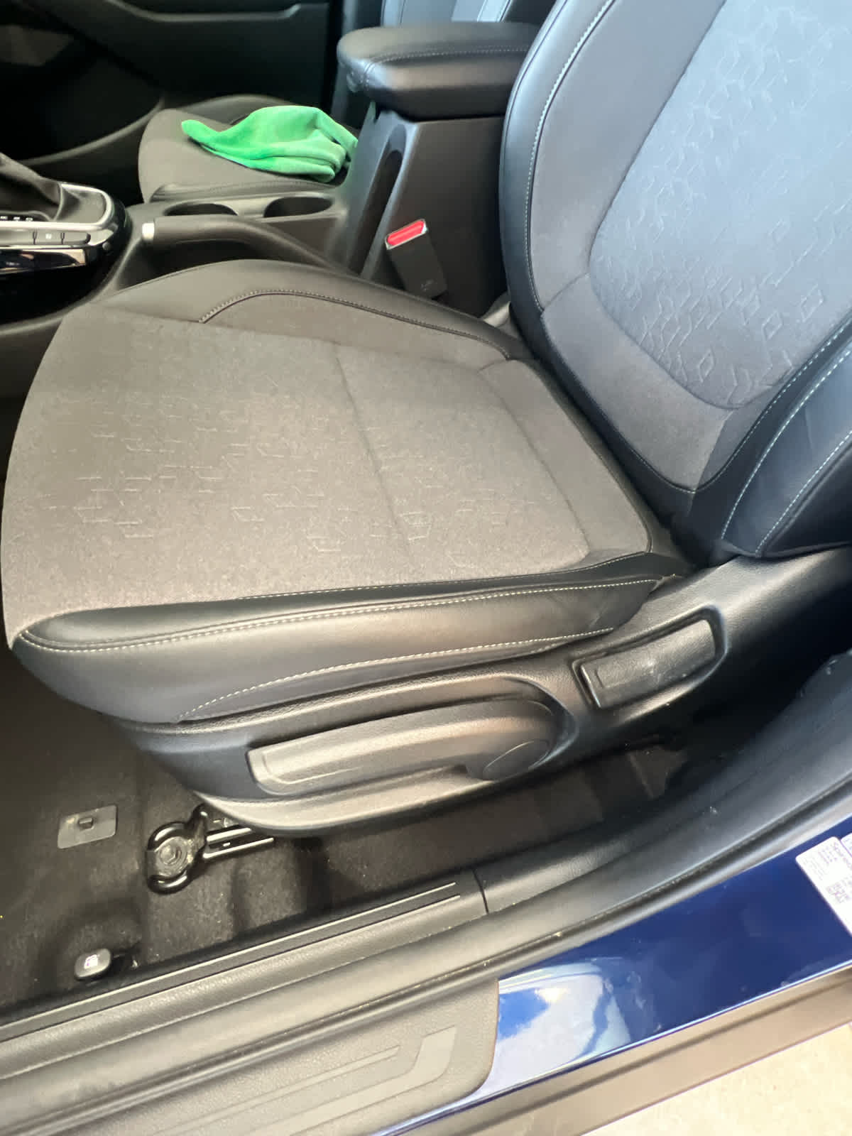2024 Kia Seltos S Dark Ocean Blue/White Roof at Beck & Masten Kia