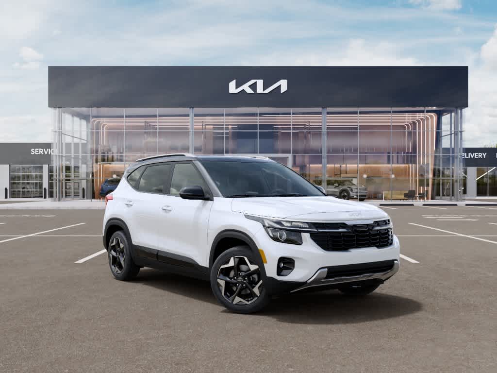 2026 Kia Seltos S Clear White/Black Roof at Beck & Masten Kia