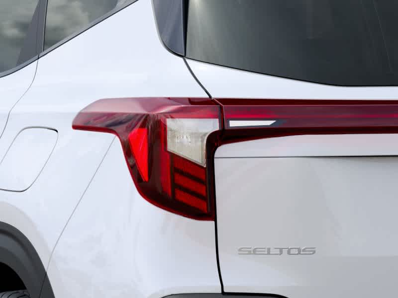 2026 Kia Seltos S Clear White/Black Roof at Beck & Masten Kia