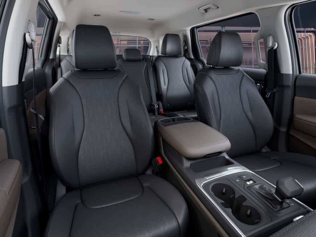 2027 Kia Carnival photo 15 of 27