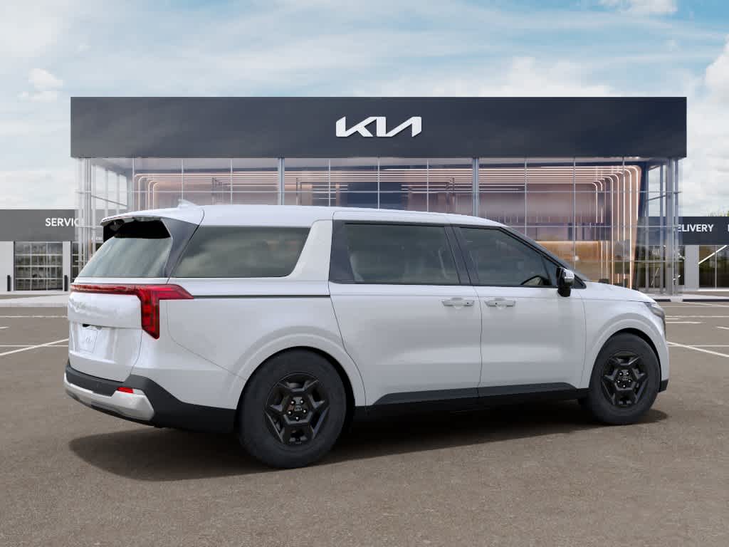 2027 Kia Carnival photo 6 of 27