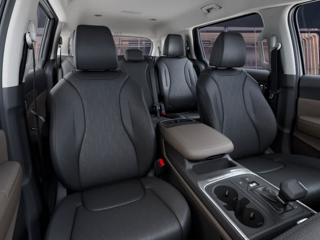 2027 Kia Carnival photo 15 of 27
