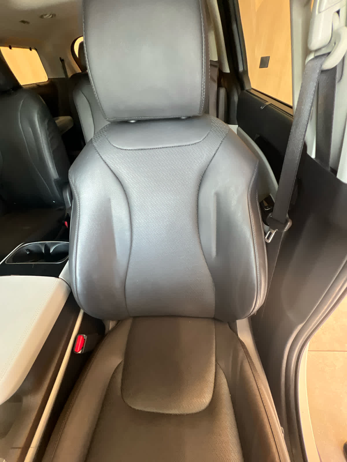 2024 Kia Carnival SX Prestige Snow White Pearl at AutoNation USA Houston