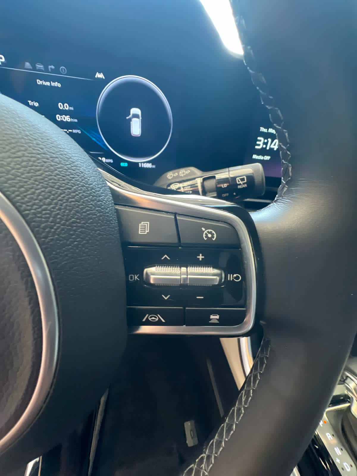 2024 Kia Carnival SX Prestige Snow White Pearl at AutoNation USA Houston