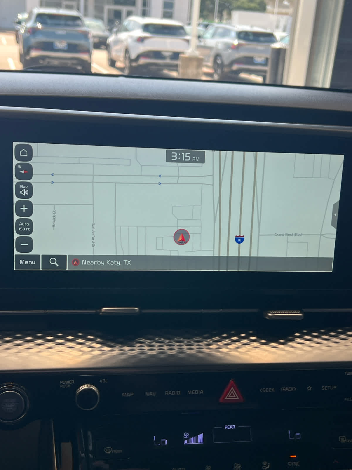 2024 Kia Carnival SX Prestige Snow White Pearl at AutoNation USA Houston