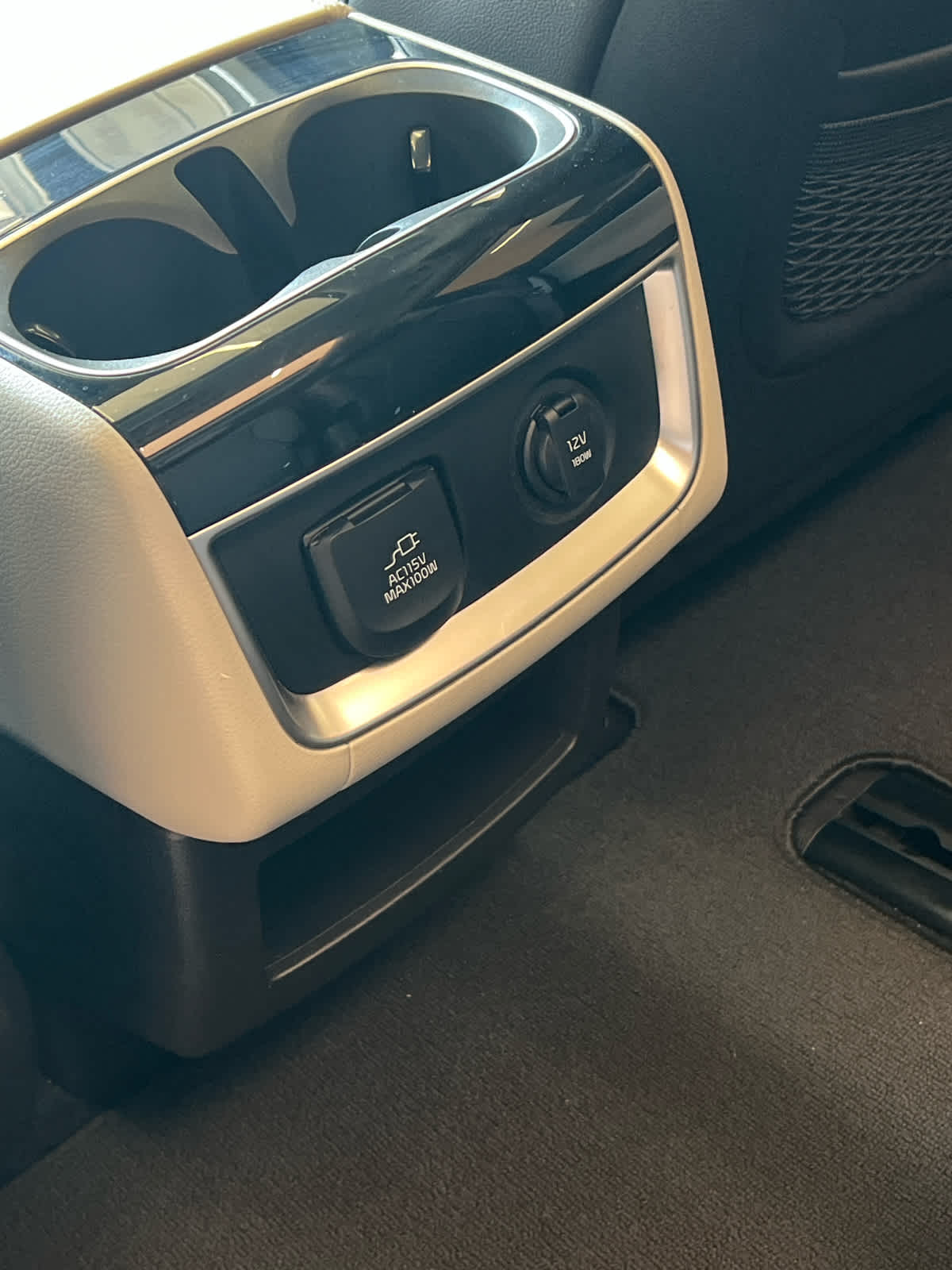 2024 Kia Carnival SX Prestige Snow White Pearl at AutoNation USA Houston