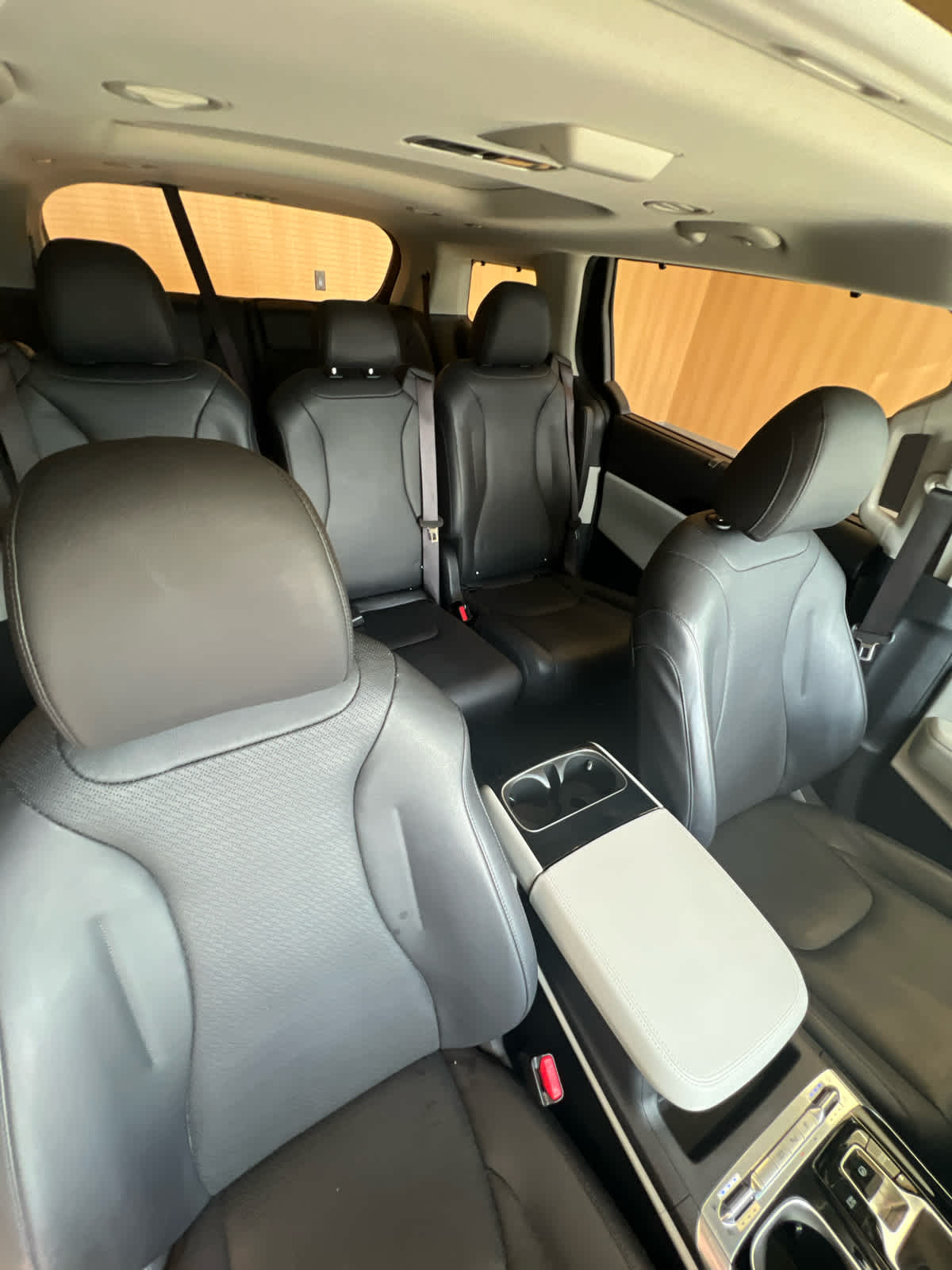 2024 Kia Carnival SX Prestige Snow White Pearl at AutoNation USA Houston