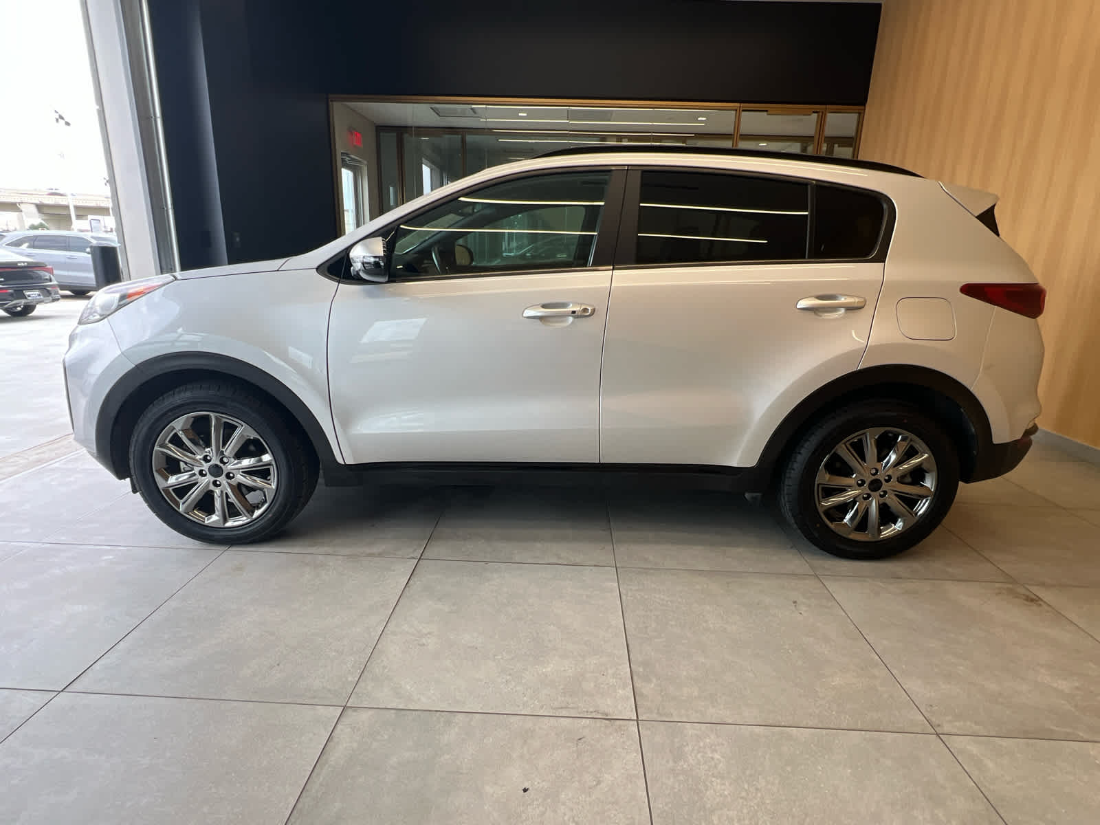 2022 Kia Sportage Nightfall Sparkling Silver at HGreg Houston