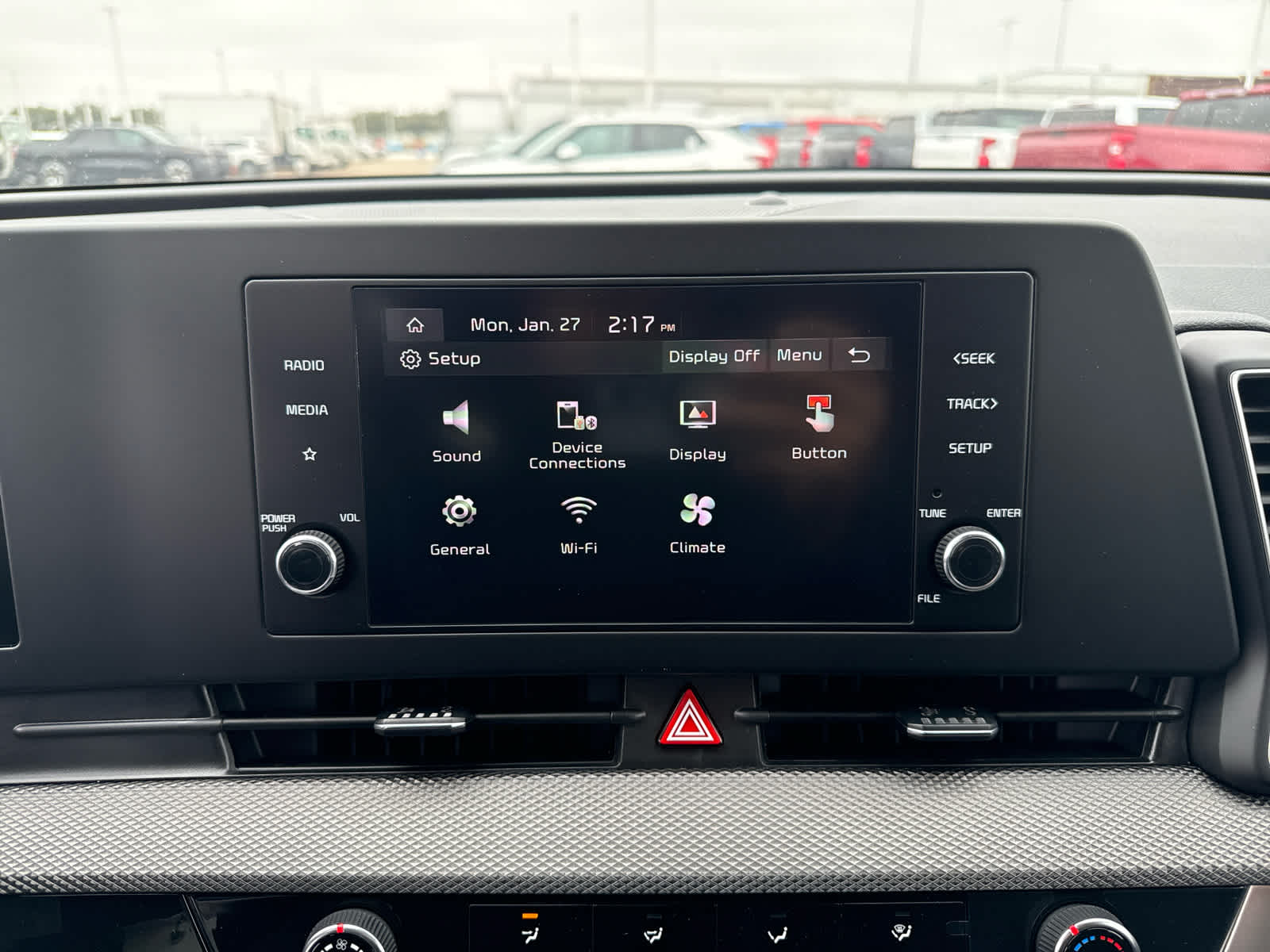 2025 Kia Sportage LX - 8