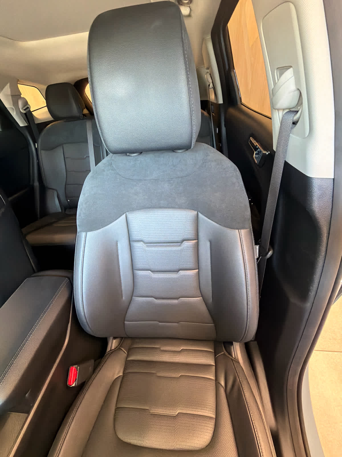 2026 Kia Sportage Hybrid photo 17 of 45