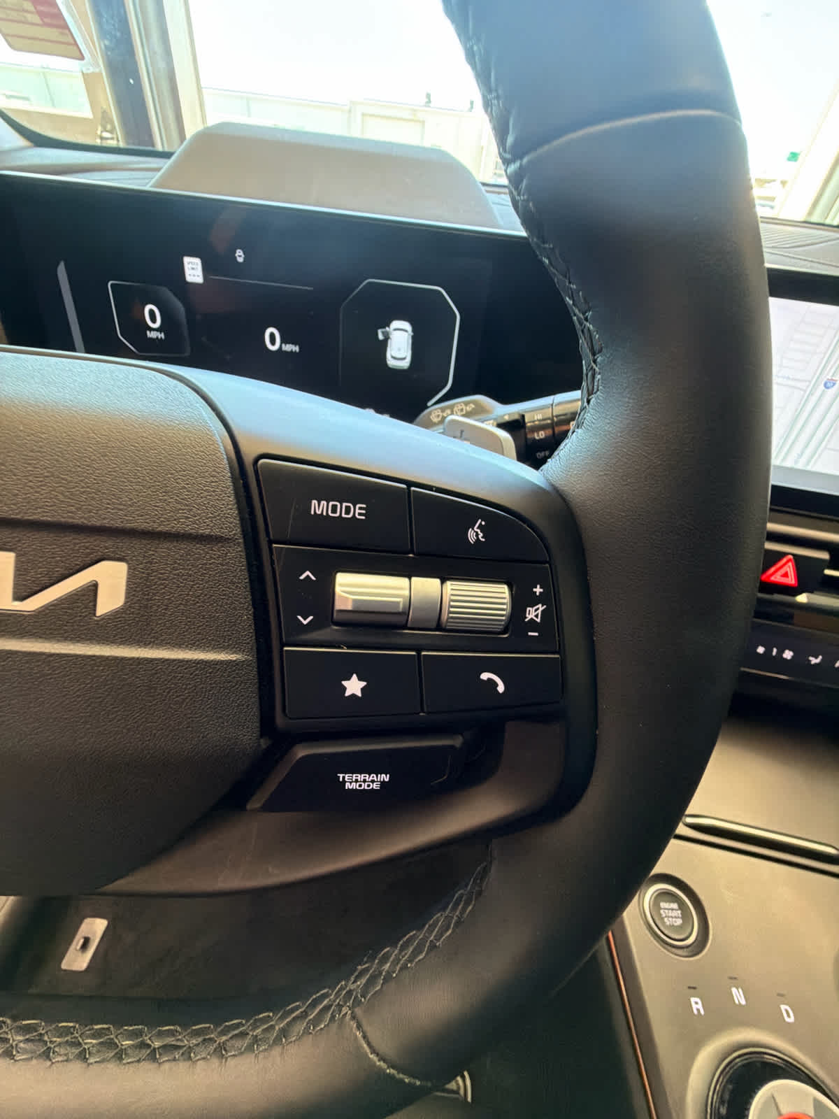 2026 Kia Sportage Hybrid photo 20 of 45