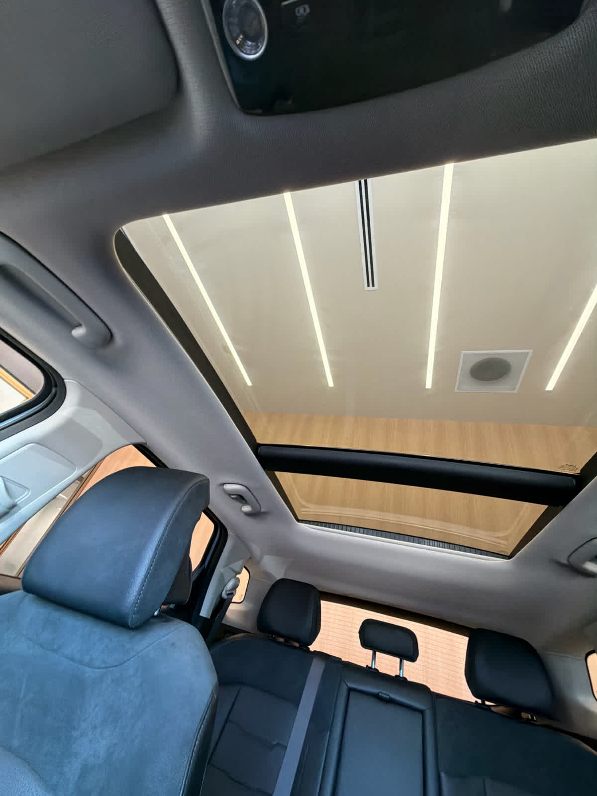 2026 Kia Sportage Hybrid photo 34 of 45
