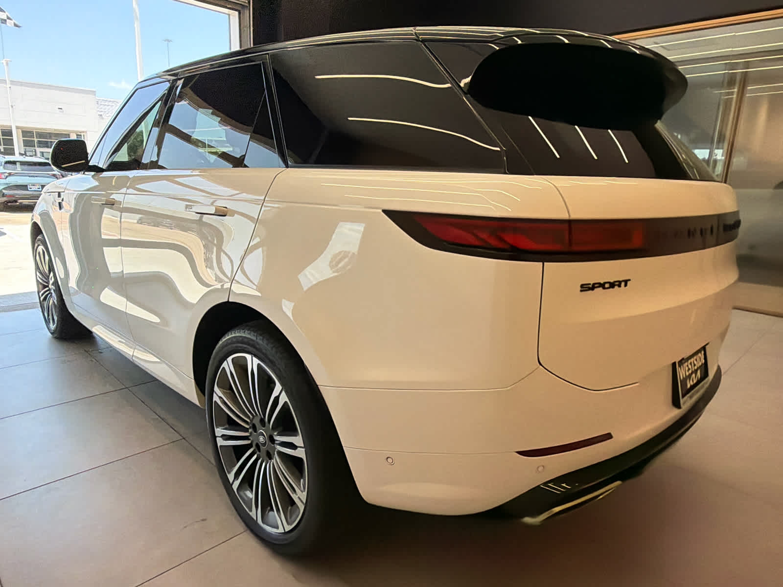 2023 Land Rover Range Rover Sport SE Dynamic Fuji White at Lexus Southwest Houston