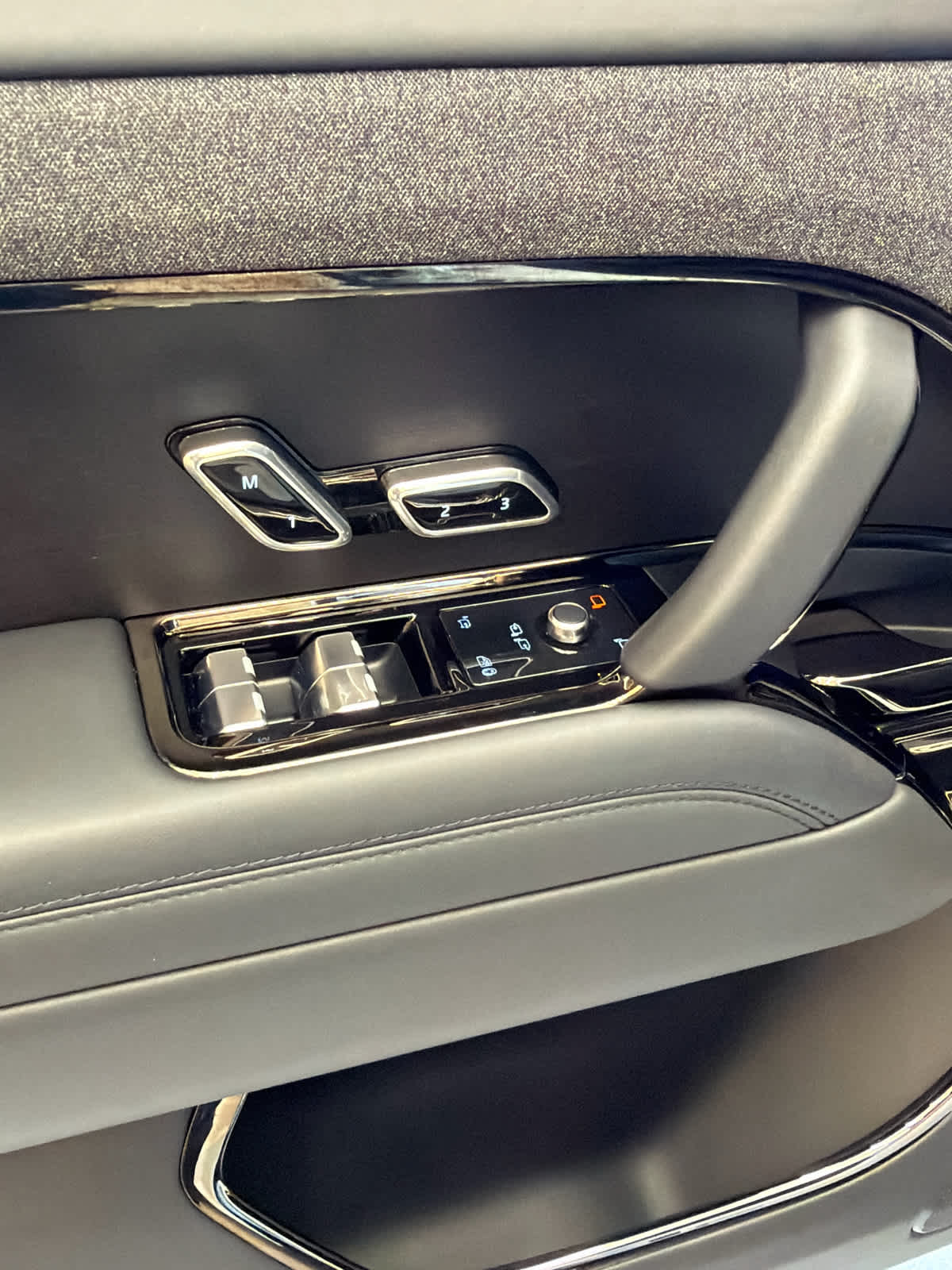2023 Land Rover Range Rover Sport SE Dynamic Fuji White at Lexus Southwest Houston