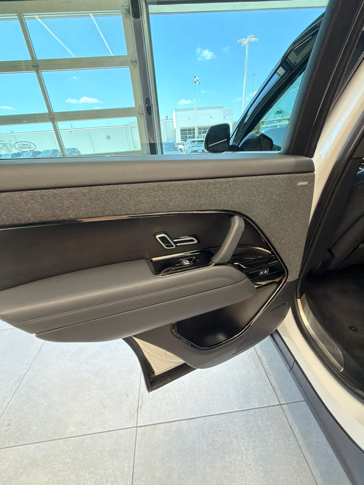 2023 Land Rover Range Rover Sport SE Dynamic Fuji White at Lexus Southwest Houston