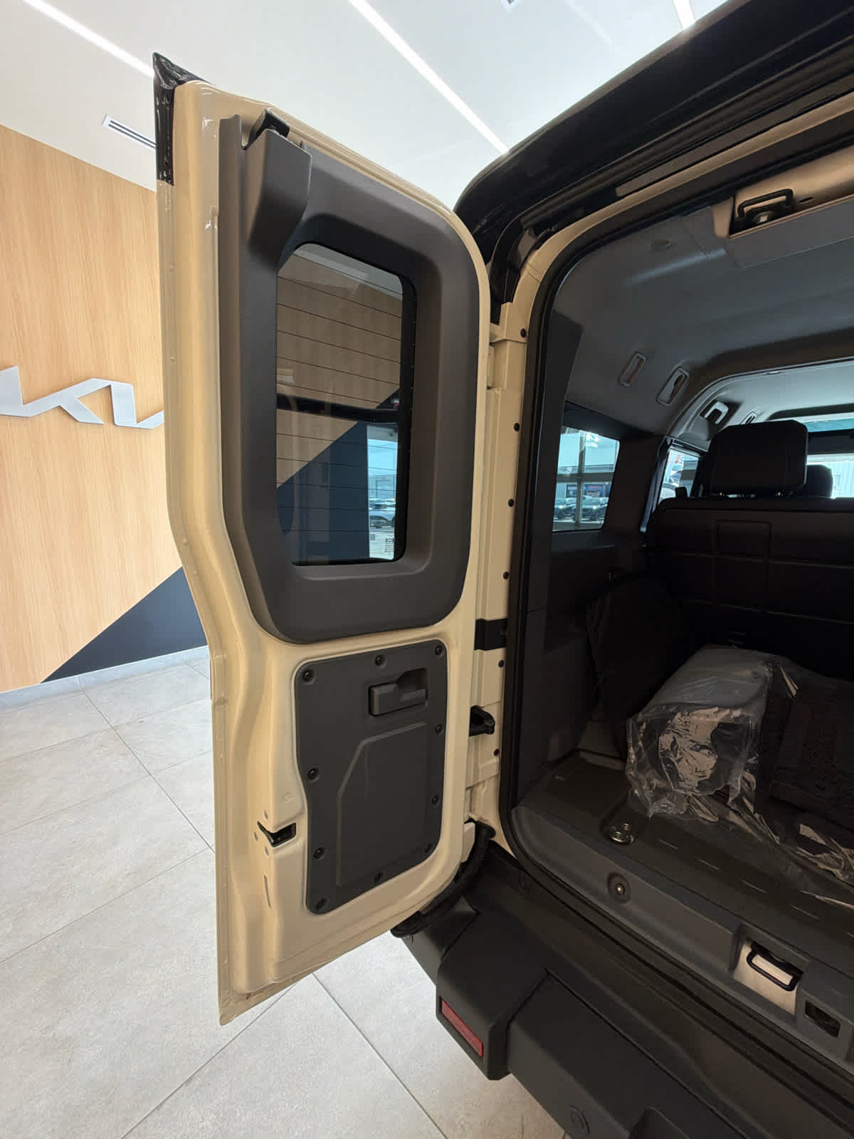 2025 INEOS Grenadier Station Wagon Fieldmaster Edition White at Baytown Ford