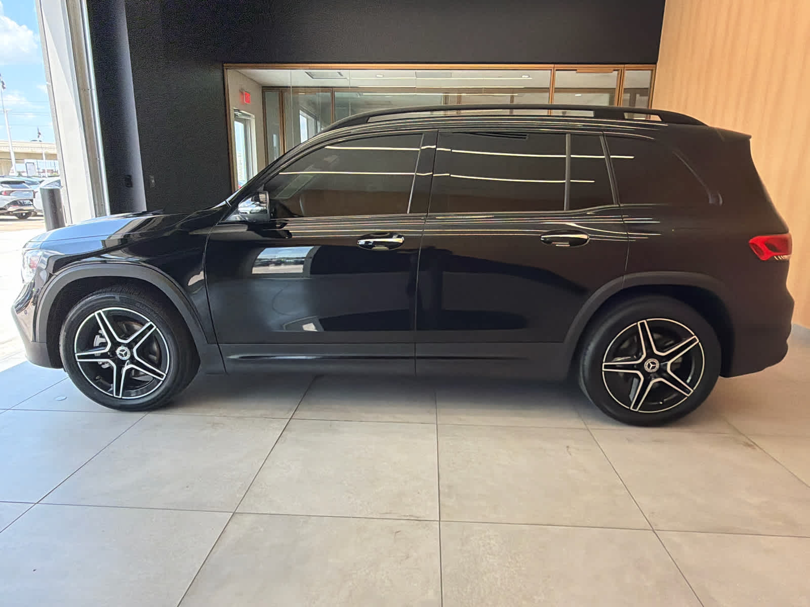 2023 Mercedes-Benz GLB 250 GLB 250 Night Black at Group 1 Toyota Southwest