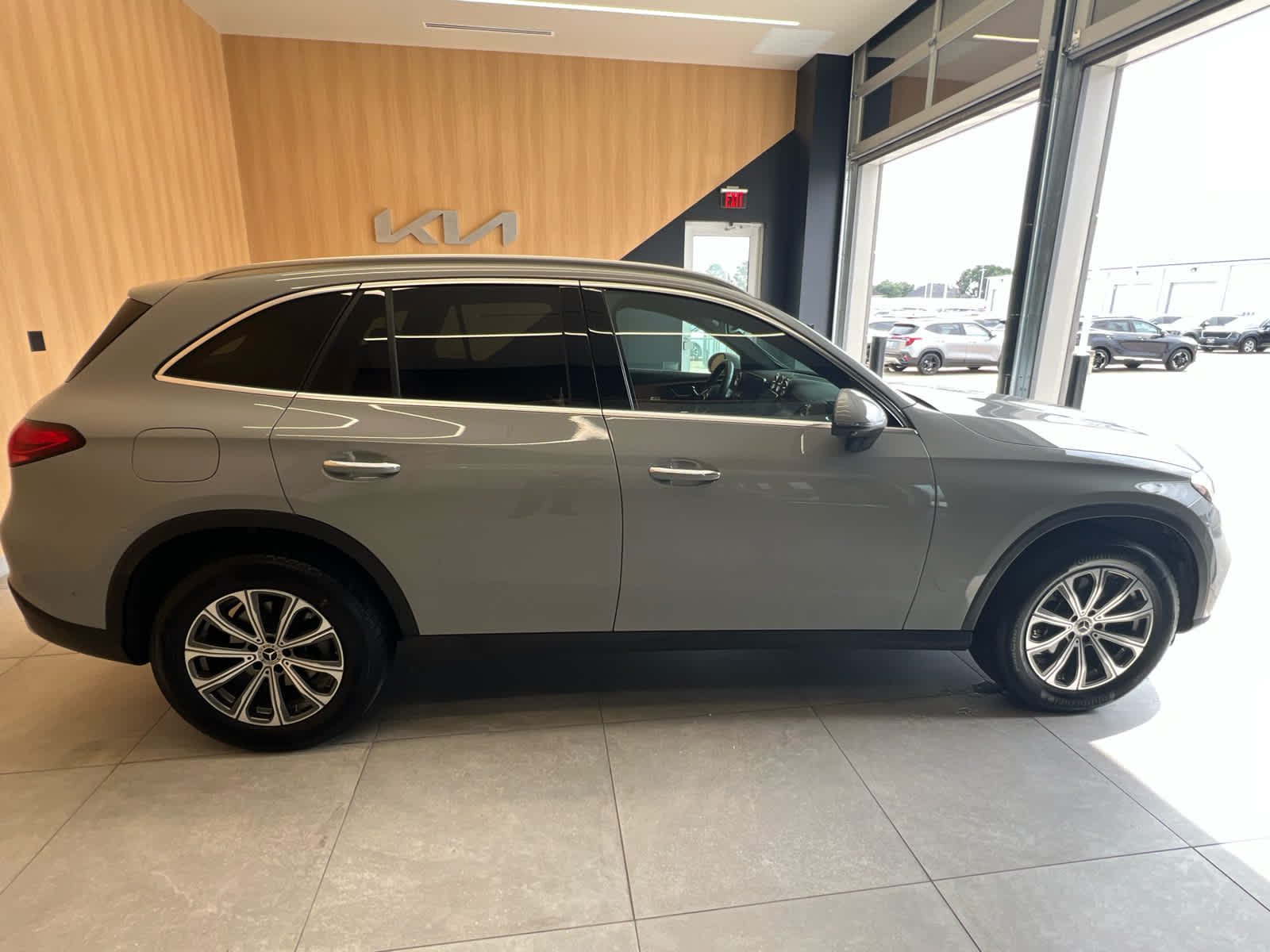 2025 Mercedes-Benz GLC 300 GLC 300 - 4