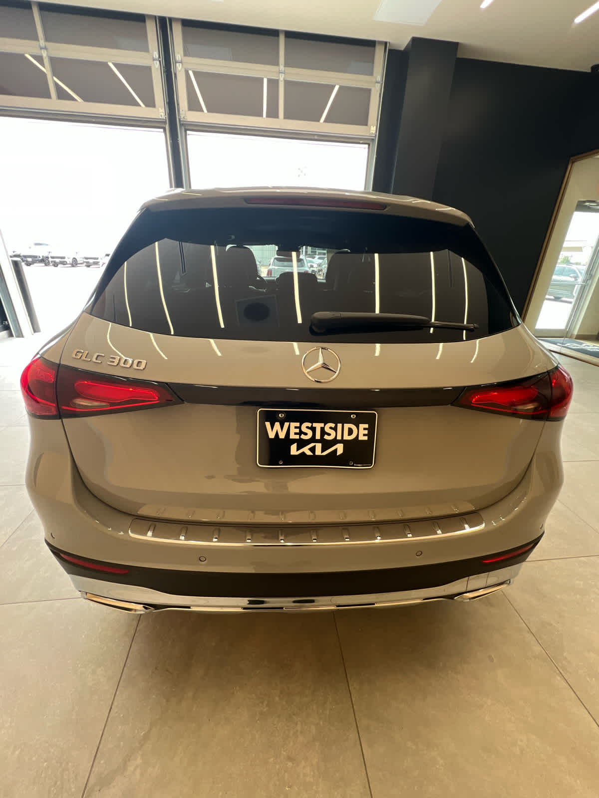 2025 Mercedes-Benz GLC 300 GLC 300 - 7