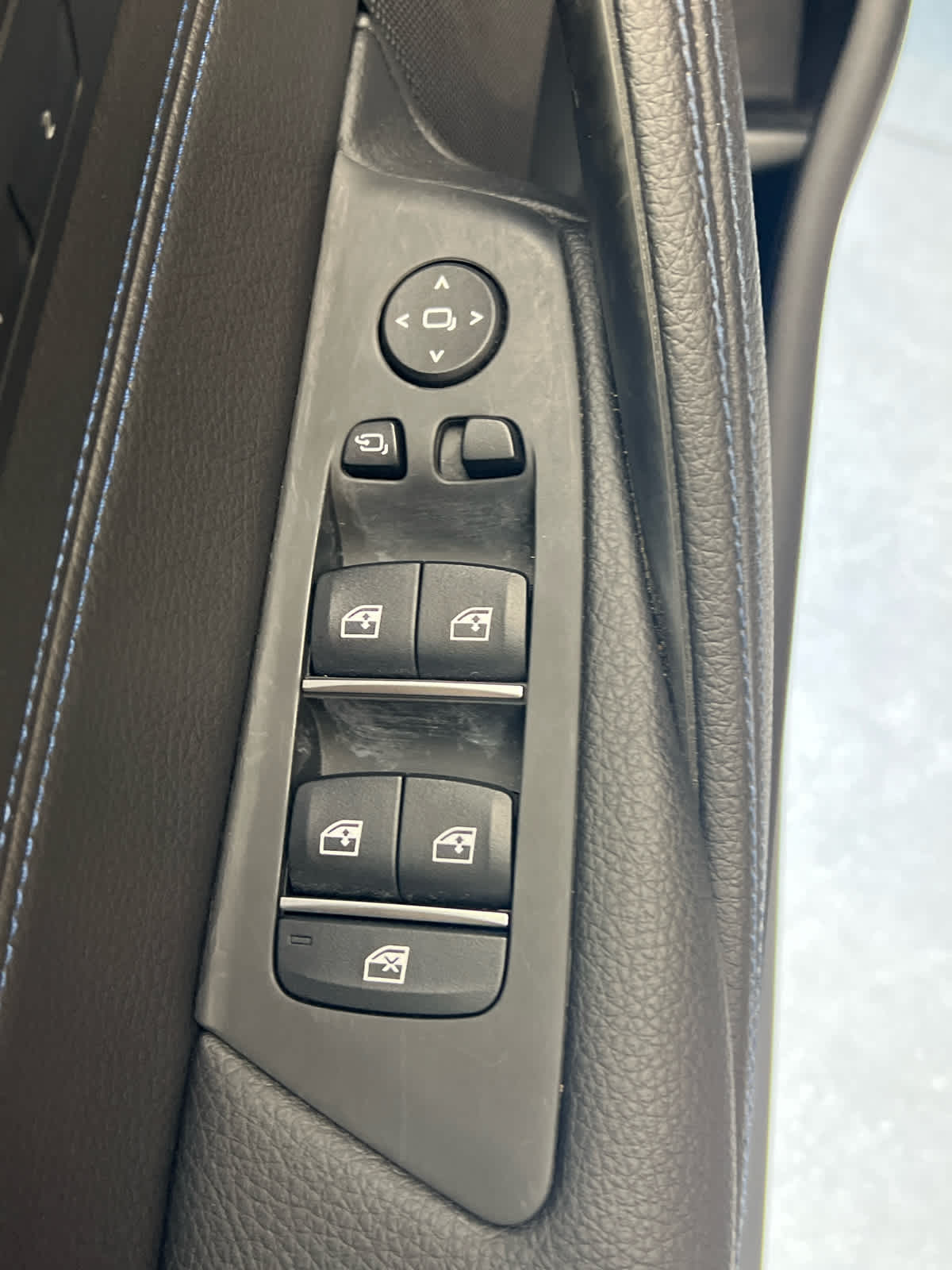 2019 BMW 530i 530i - 10