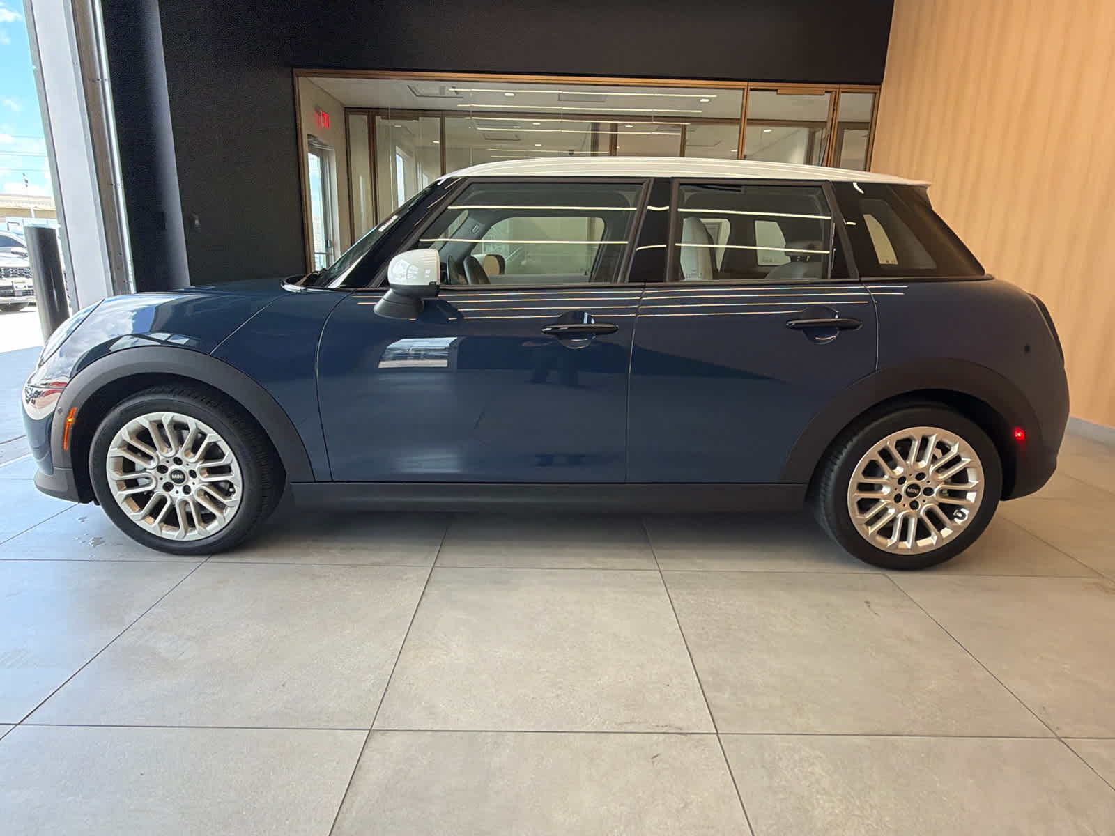 2025 MINI Hardtop 4 Door Cooper S - 6