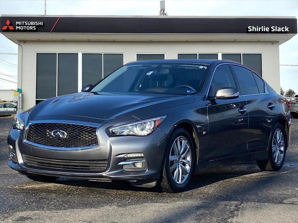 Gray (Graphite Shadow) 2015 INFINITI Q50 3.7 Premium RWD Sedan Rear-Wheel Drive 7-Speed Automatic