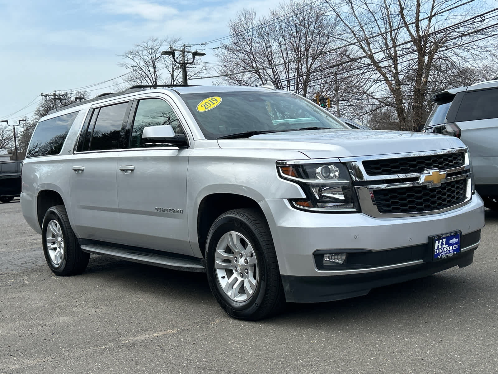 Silver Ice Metallic 2019 Chevrolet Suburban 1500 LT 4WD SUV / Crossover Four-Wheel Drive 6-Speed Automatic