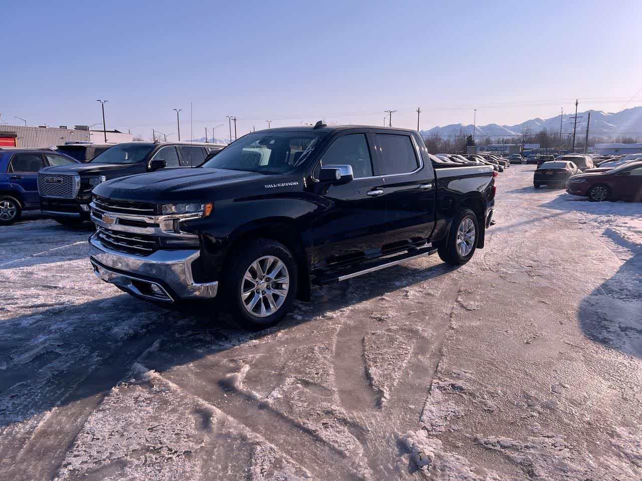 BK/Black 2021 Chevrolet Silverado 1500 LTZ Crew Cab 4WD Pickup Truck Four-Wheel Drive Automatic