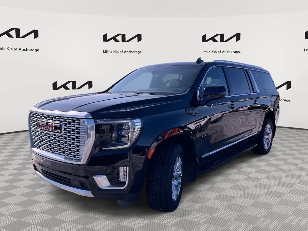 BK/Black 2022 GMC Yukon XL Denali 4WD SUV / Crossover Four-Wheel Drive Automatic