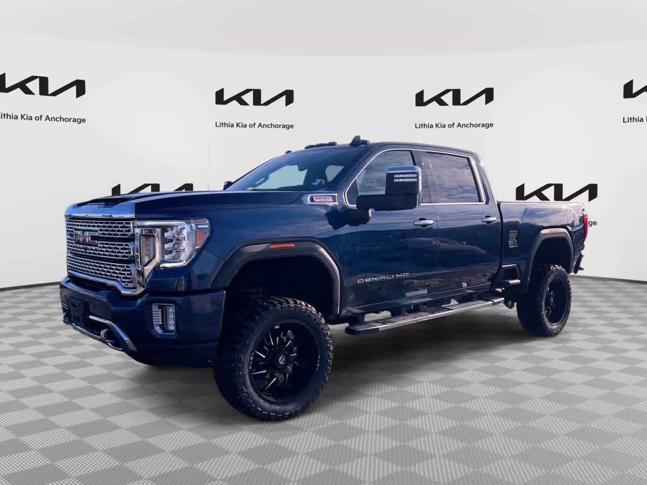 Pacific Blue Metallic 2021 GMC Sierra 2500HD Denali Crew Cab 4WD Pickup Truck Four-Wheel Drive Automatic