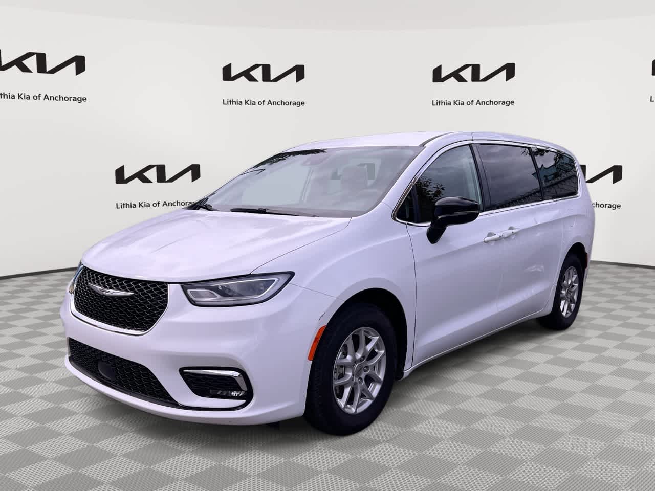 2024 Chrysler Pacifica