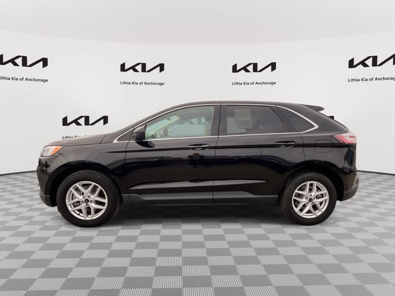 2024 Ford Edge