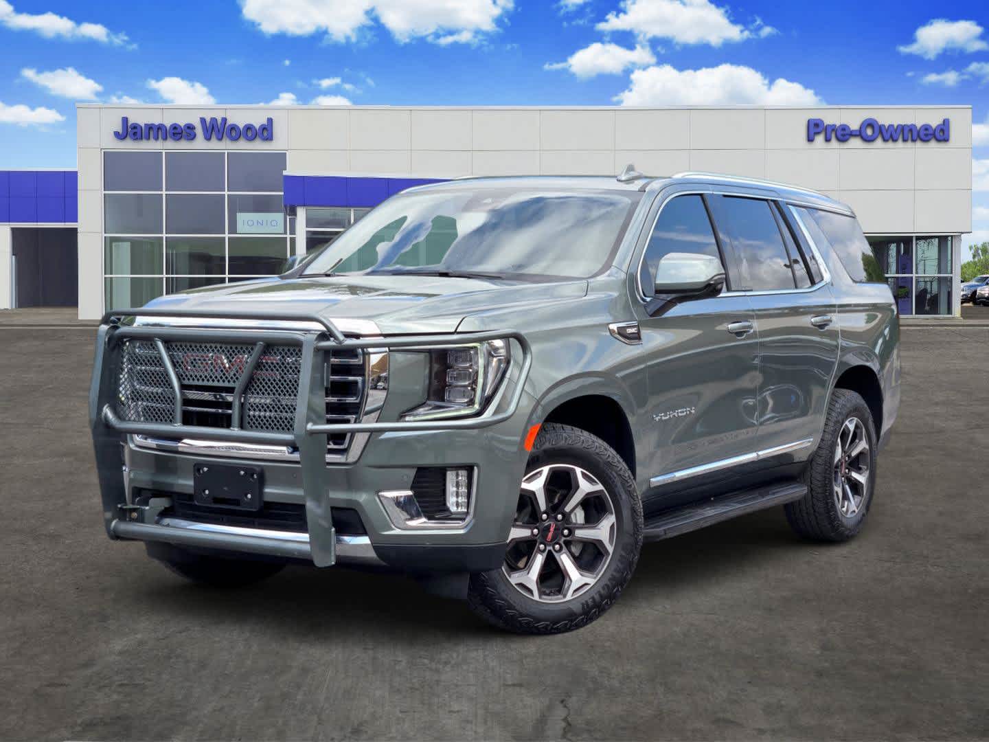 Frosted Pine Metallic 2023 GMC Yukon SLT 4WD SUV / Crossover Four-Wheel Drive Automatic
