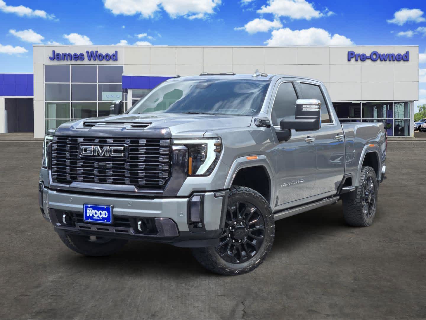 Sterling Metallic 2024 GMC Sierra 2500HD Denali Ultimate Crew Cab 4WD Pickup Truck Four-Wheel Drive Automatic