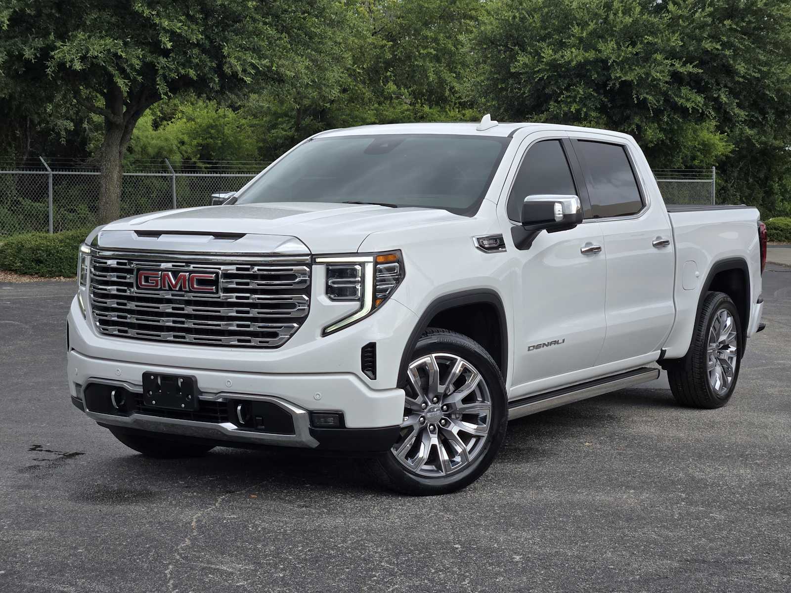 Summit White 2024 GMC Sierra 1500 Pickup Truck Four-Wheel Drive Automatic