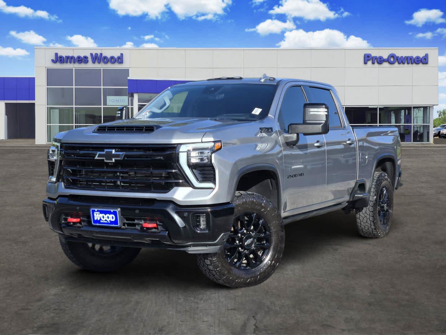 Sterling Gray Metallic 2025 Chevrolet Silverado 2500HD Pickup Truck Four-Wheel Drive Automatic