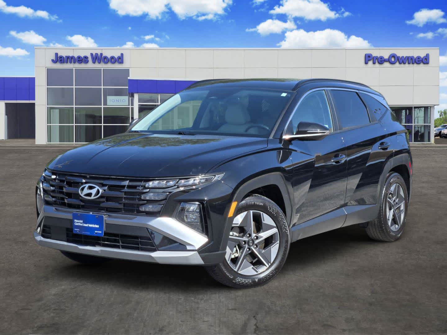Phantom Black 2025 Hyundai Tucson SUV / Crossover Front-Wheel Drive 8-Speed Automatic